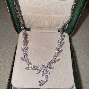 Elegant Silver Necklace with Crystal Accents